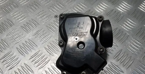 Nissan Qashqai Electric throttle body valve 8200987453
