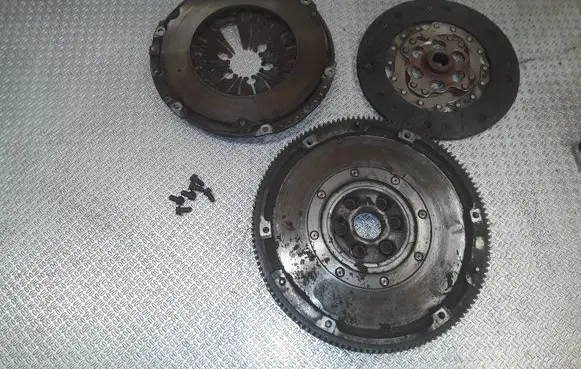 Seat Altea Clutch set kit 03G141031Q 03G141025G