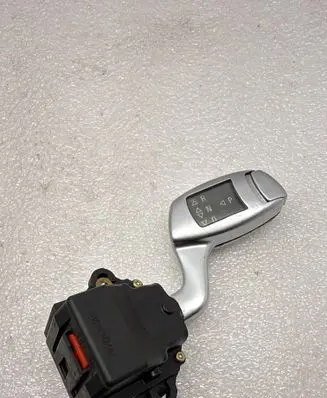 BMW 7 E65 E66 Gear shift selector indicator 4114183 PA66MX40 01419030
