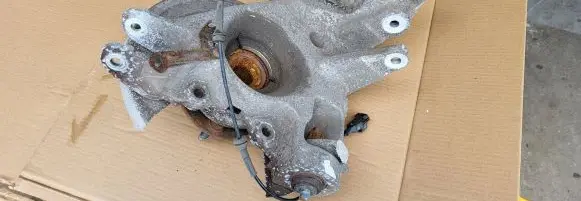 Jaguar XE Rear wheel hub GX731109CA