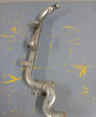 Opel Zafira B Coolant pipe/hose