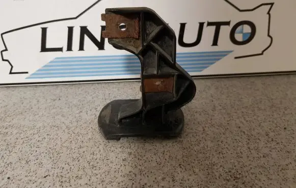 BMW 5 E39 Front bumper mounting bracket 8159361 229449