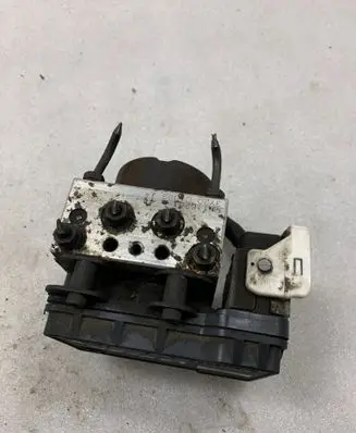 Mitsubishi Lancer ABS Pump MB52WDE3Y171