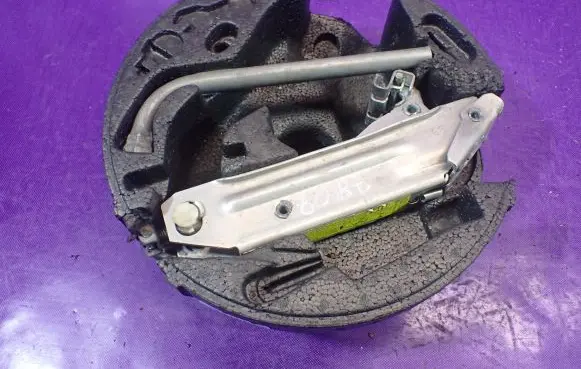 Audi A4 S4 B5 8D Tool set 