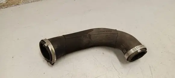 Intercooler hose/pipe