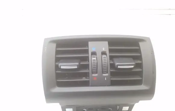 BMW X3 F25 Rear air vent grill 9200888 920088813
