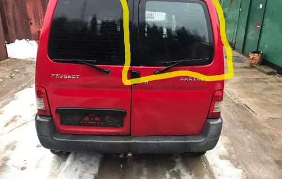 Peugeot Partner Loading door trunk window/glass AS2