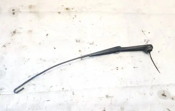 Chrysler Sebring (JS) Front wiper blade arm