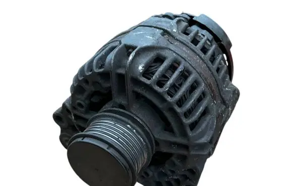 Volkswagen Sharan Generator/alternator 038903023L 0124325001