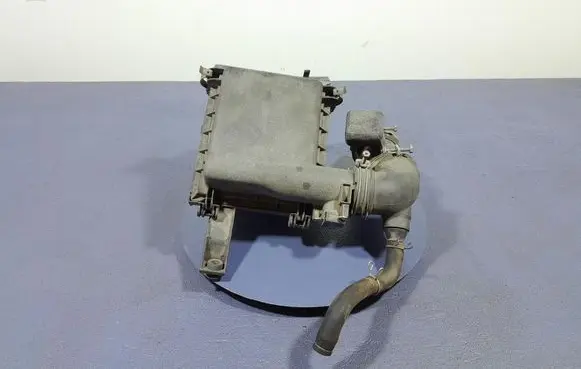 Toyota Auris E180 Air filter box 177010T130