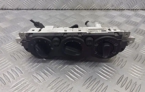 Ford Focus Interior fan control switch 7M5T19980