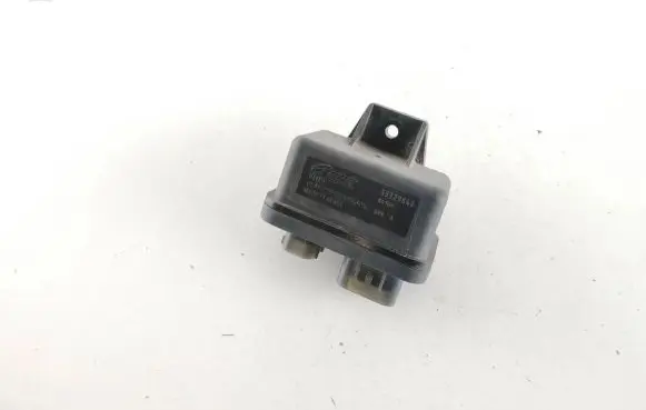 Opel Combo D Glow plug pre-heat relay 55229840 R41GK