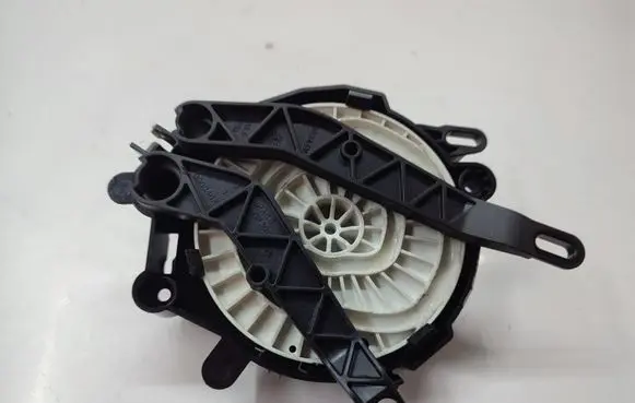 Mini Cooper Countryman R60 Air flap motor/actuator T1017565X
