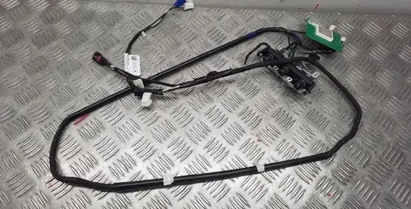 Windshield/windscreen camera