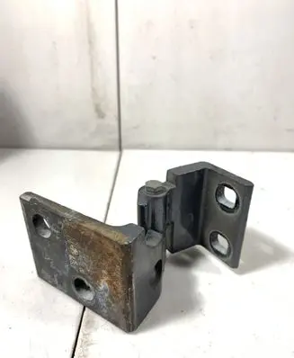 BMW X5 E53 Front door upper hinge 415182651569