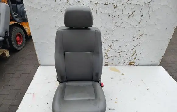 Volkswagen Transporter - Caravelle T5 Front passenger seat 