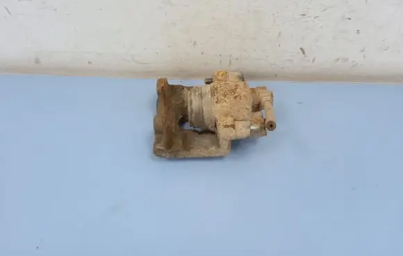 Jeep Grand Cherokee (WJ) Rear brake caliper 5011974AA K05011974AA