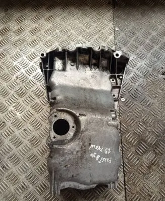 Volkswagen PASSAT B5.5 Oil sump 06B103603N 018107