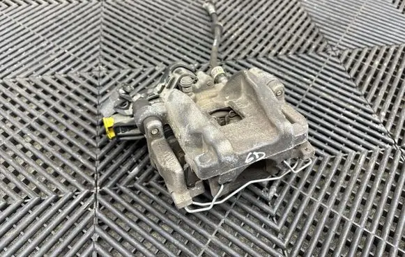 Volvo XC90 Rear brake caliper 31400670
