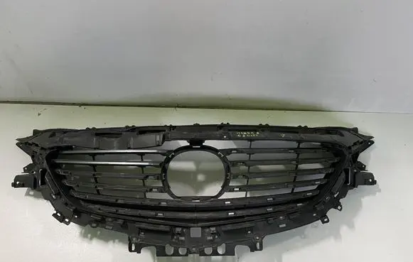 Mazda 6 Front bumper upper radiator grill .....