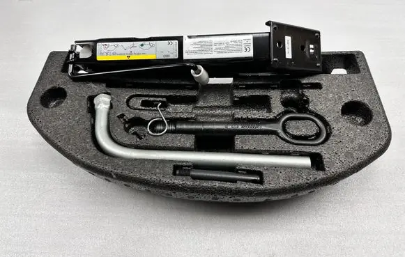 Audi A8 S8 D4 4H Tool box 4H0012110C 4H0012110 4H0011031
