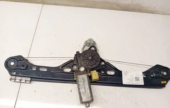 Mercedes-Benz C W203 Sliding door window regulator with motor 