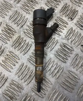 Renault Laguna II Fuel injector 0445110008