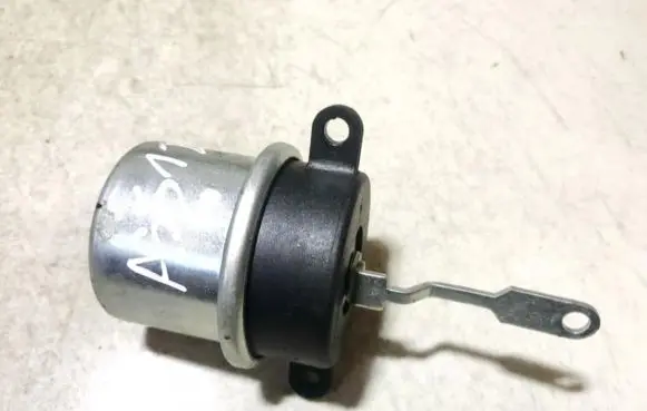 Ford Mondeo MK II Valve vacuum 