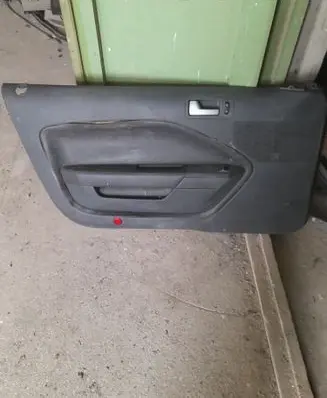 Ford Mustang V Front door card panel trim