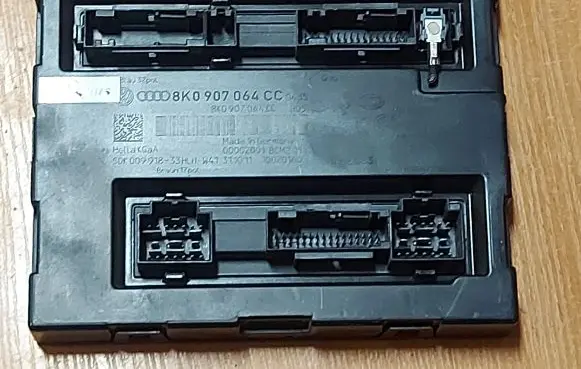 Audi A4 S4 B8 8K Comfort/convenience module 8K0907064CC