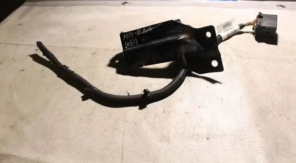 Volvo XC60 Radiator support slam panel bracket 31261982