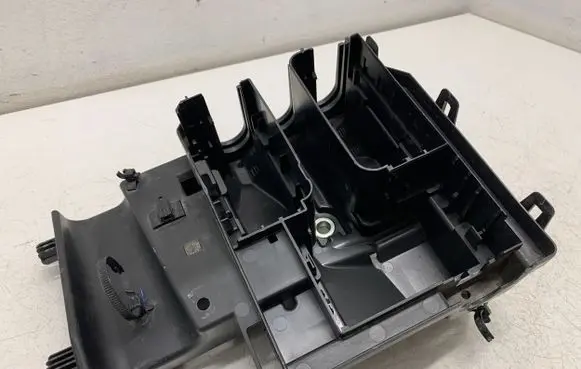 Opel Astra K Other engine bay part 39049563
