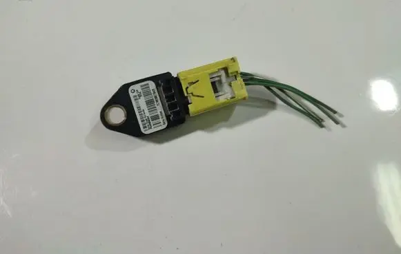 Dodge Caliber Airbag deployment crash/impact sensor P04896055AA