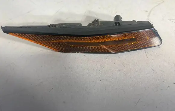 Porsche Taycan 9J1 Front bumper turn signal 9J0945062B