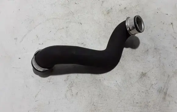 Mercedes-Benz E C207 W207 Engine coolant pipe/hose A2075011082