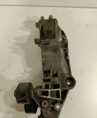 Renault Trafic II (X83) Generator/alternator bracket 8200881264