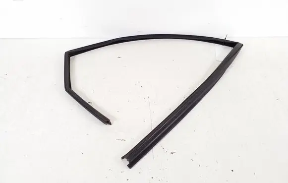 Ford Fiesta Other rear door trim element 1761035
