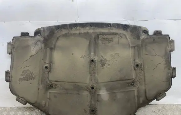 BMW X5 E70 Heat shield in engine bay 
