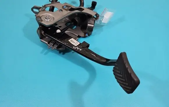 Hyundai Elantra VI Clutch slave cylinder 32802F2100 IMPRK1519653
