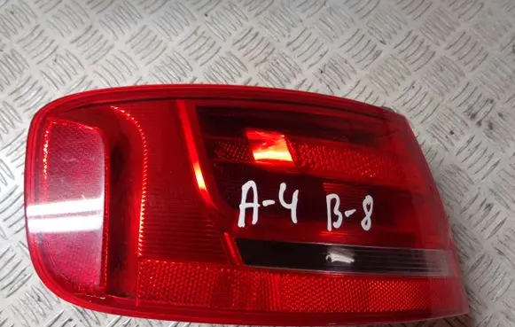 Rear/tail lights