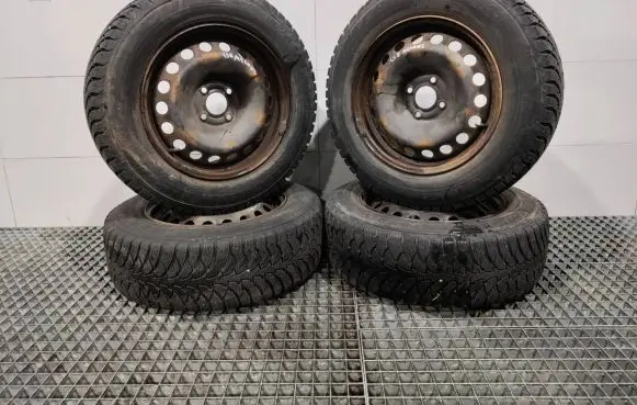 Renault Megane II R15 steel rim 