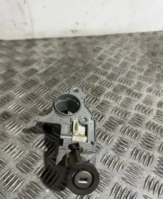 Steering wheel lock