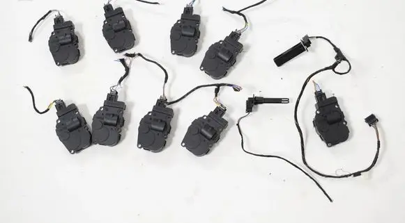BMW M4 F82 F83 Air flap motor/actuator 9238085 9238084