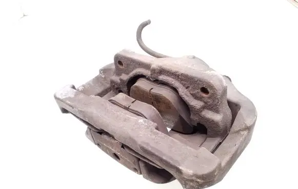 BMW 5 E60 E61 Front brake caliper 6030324
