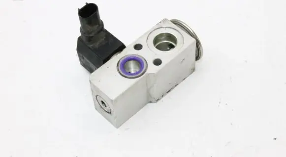 Land Rover Range Rover L405 Air conditioning (A/C) expansion valve HE714002 HFC134A
