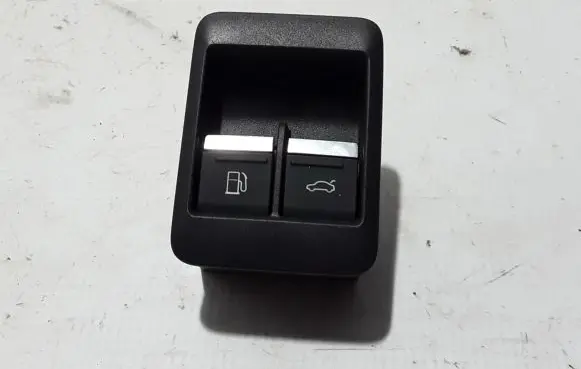 Audi A6 S6 C8 4K Fuel tank opening switch 4K0959833