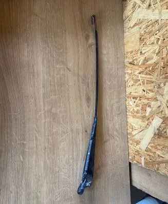 BMW 5 E28 Windshield/front glass wiper blade 