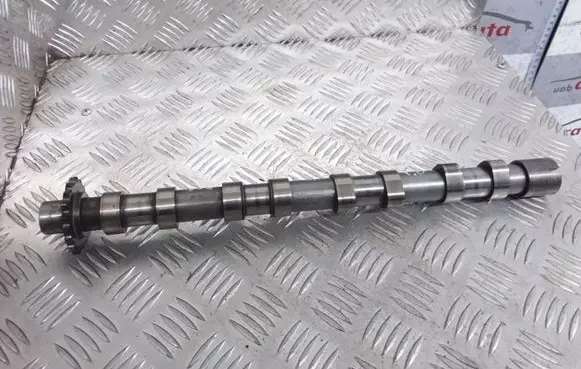 Peugeot 308 Camshaft 9670585180 000486968