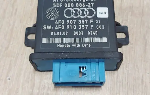 Audi A6 S6 C6 4F Light module LCM 4F0907357F