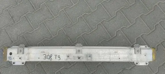 Peugeot 308 Front bumper support beam WZMOCNIENIE308T9